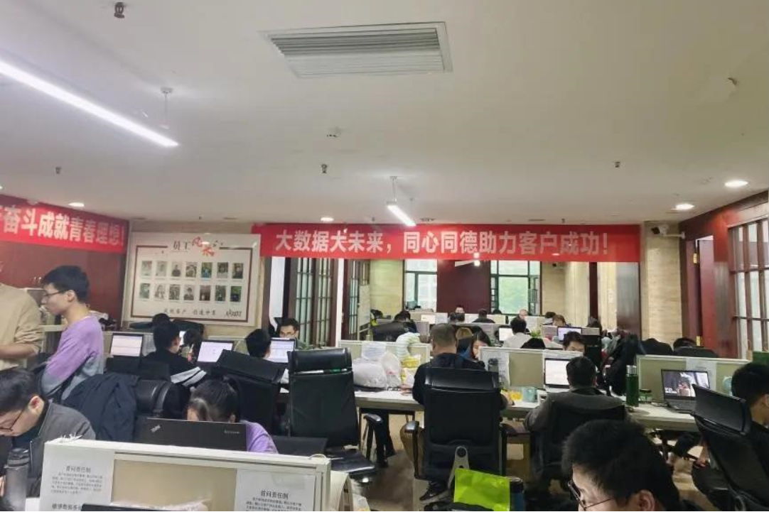 BETWAY(ķ)ٷվ-West Ham United