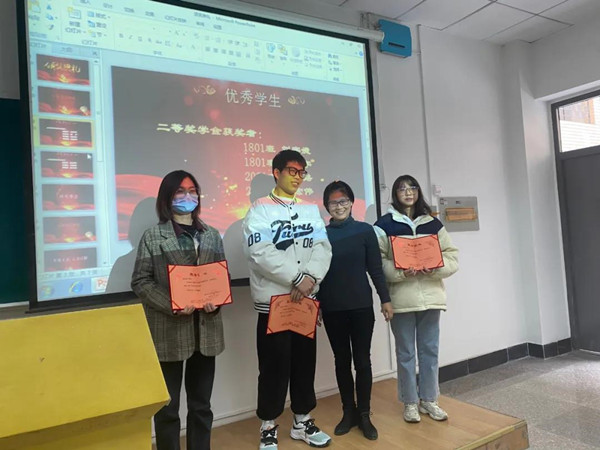 Îä²ýÊ×ÒåѧԺ Îä²ýÊ×ÒåѧԺ