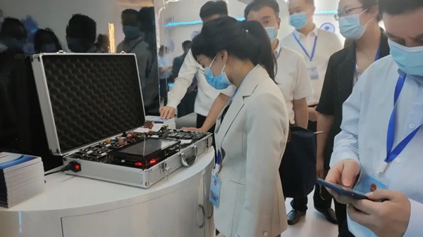 鲲鹏人才基地 鲲鹏人才基地