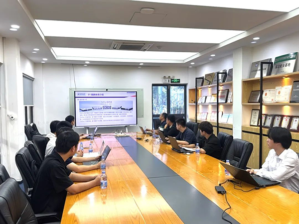 BETWAY(ķ)ٷվ-West Ham United