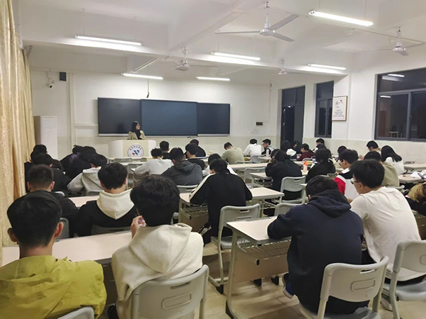 BETWAY(ķ)ٷվ-West Ham United