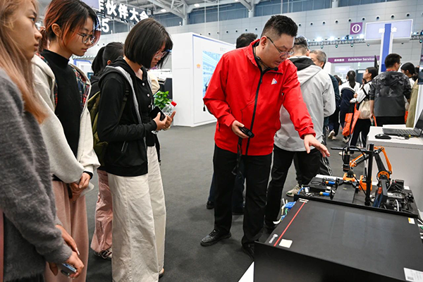 BETWAY(ķ)ٷվ-West Ham United