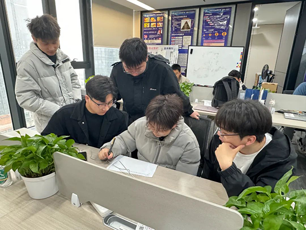 BETWAY(ķ)ٷվ-West Ham United