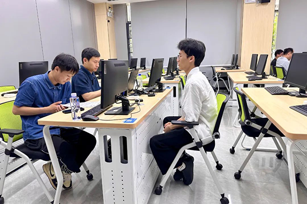 BETWAY(ķ)ٷվ-West Ham United